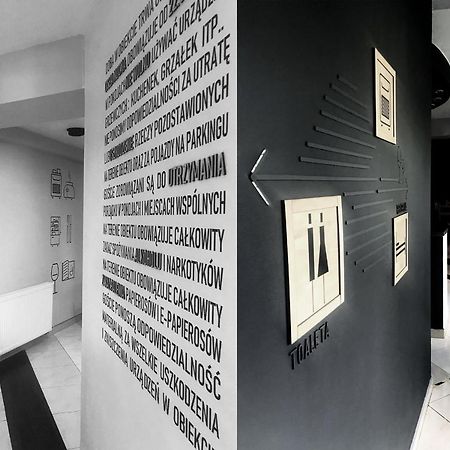 Wygodne Pokoje H16 Hostel Chorzów Εξωτερικό φωτογραφία